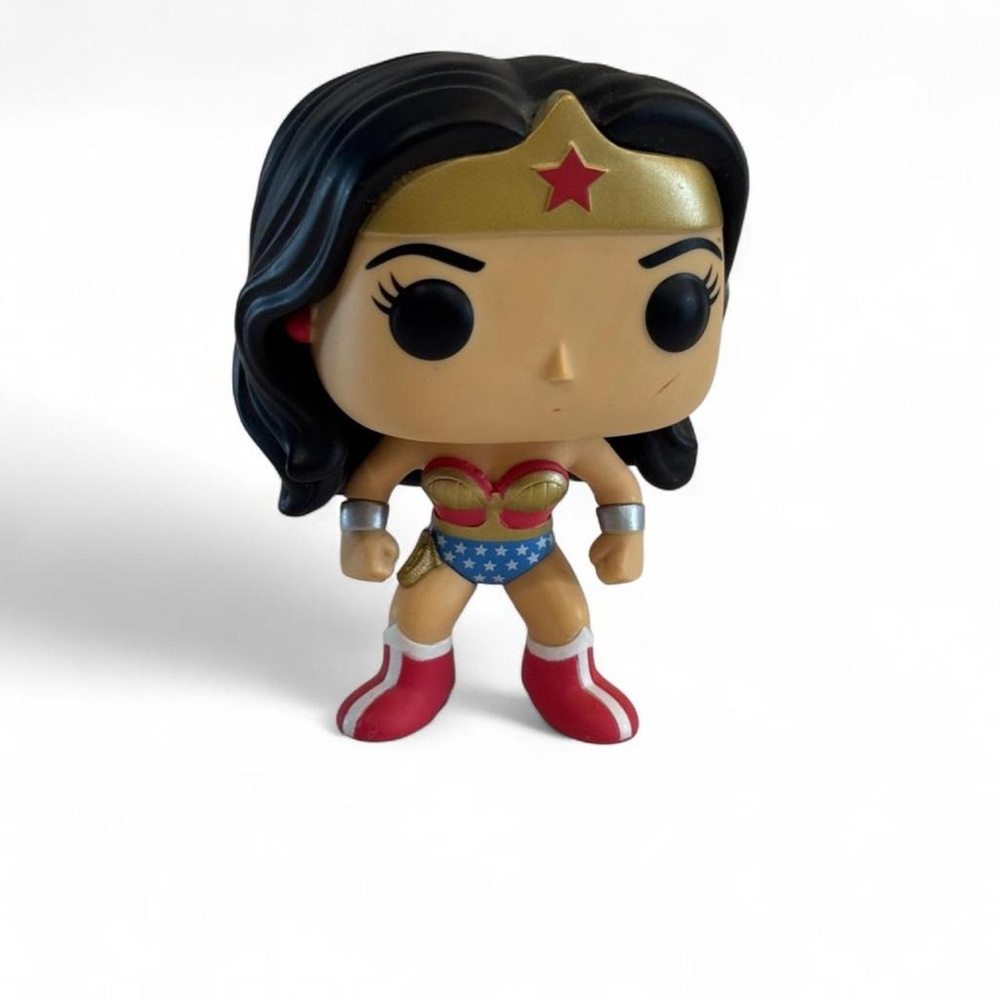 Wonder Woman 16 Funko Pop - NO Invisible Jet 16 Loose Vaulted 2016
